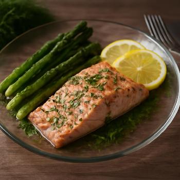 Low-Sodium Lemon-Dill Salmon with Asparagus