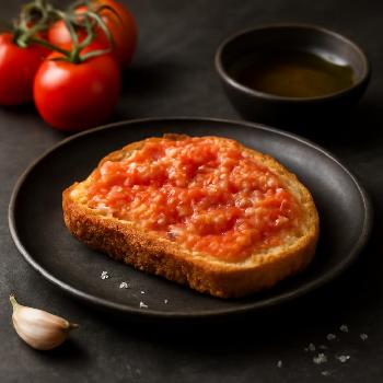 Pan con Tomate: A Simple Spanish Delight