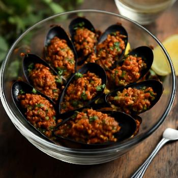 Spicy Chorizo Stuffed Mussels