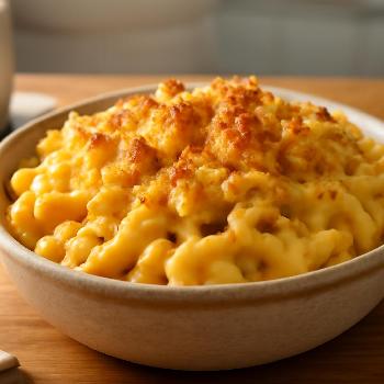Ultimate Creamy Baked Mac and Cheese