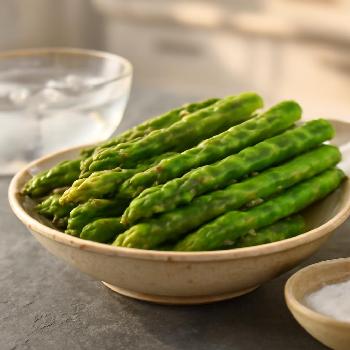 Blanching Asparagus for Salad