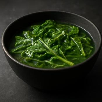 Vinegar Wash for Greens: A Natural Sanitizing Method