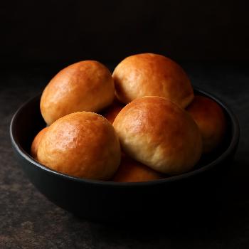 Simple Dinner Rolls